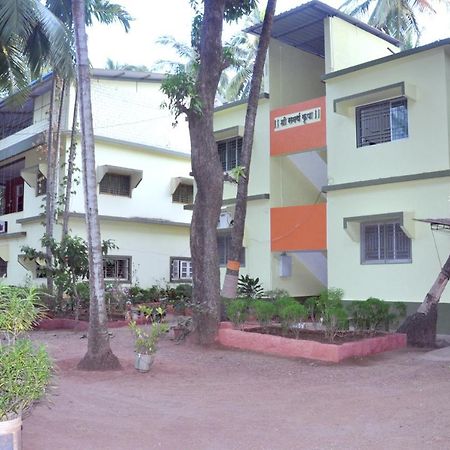 Hotel Anjali Lodge Malvan Exterior photo